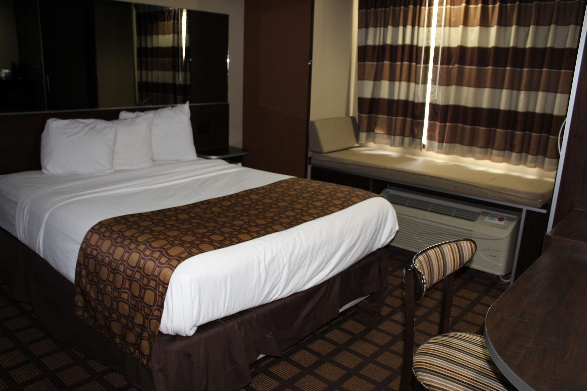 Microtel Inn And Suites North Canton Exteriér fotografie