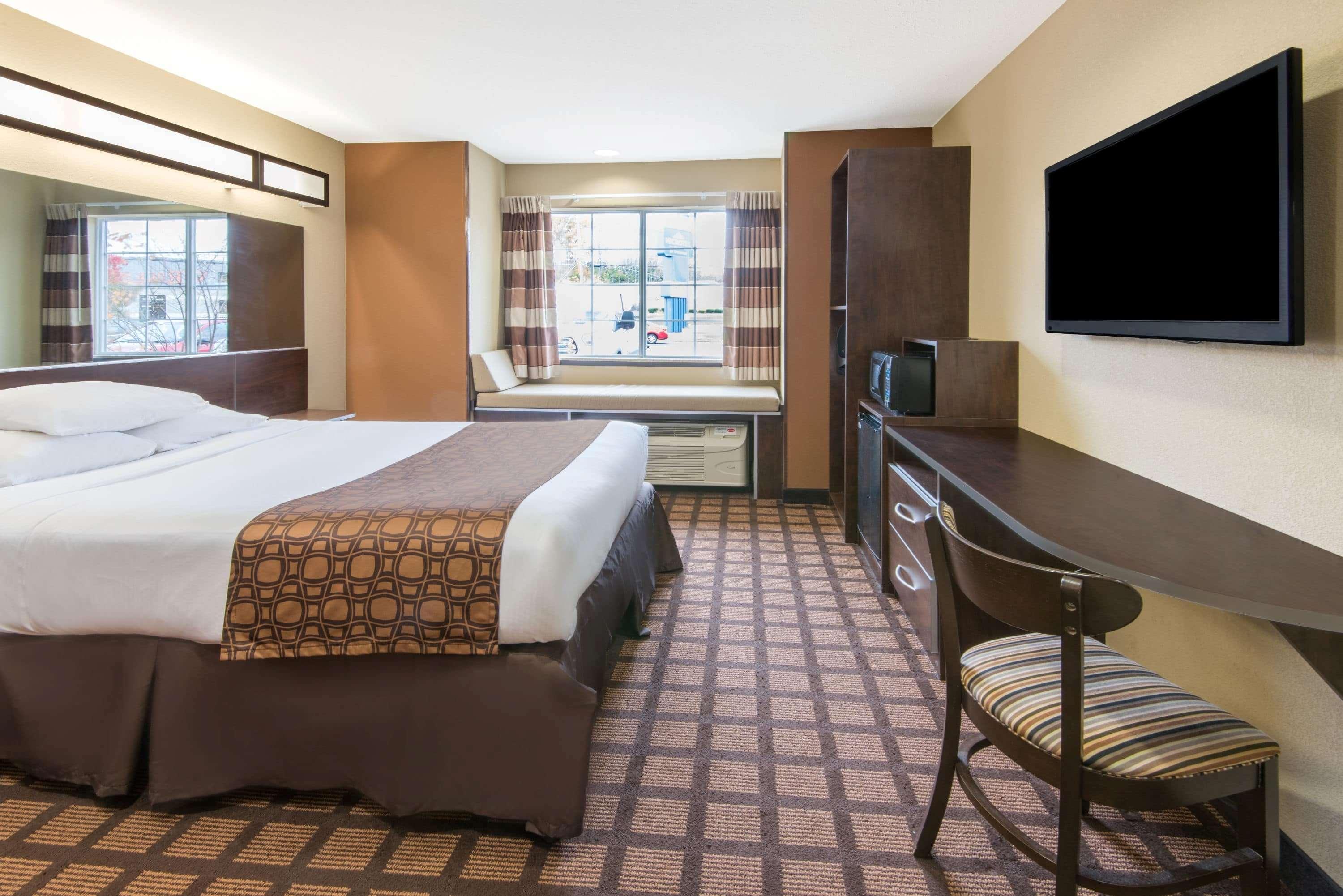 Microtel Inn And Suites North Canton Exteriér fotografie